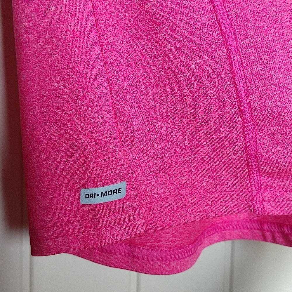 Athletic semi-fitted size small (4-6) long sleeve pink top by Danskin Now - Picture 7 of 9